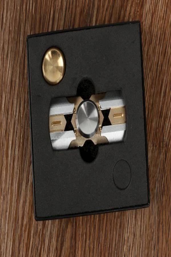 Generic - Iron Man Fidget Spinner - Image 1