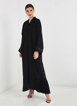 Simple Floral Embroidered Abaya Black