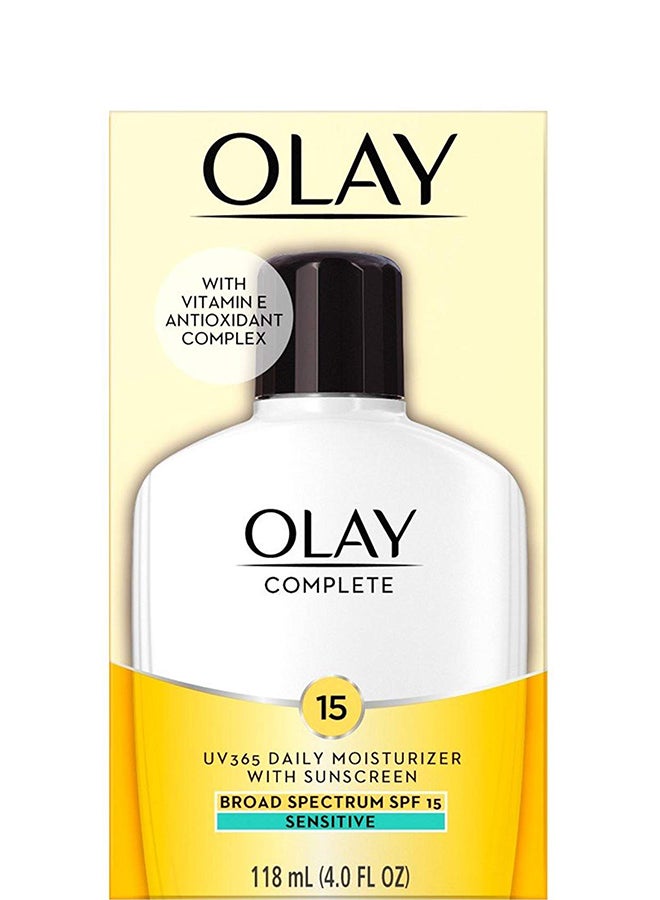 حزمة من 3 عبوات مرطب كومبليت يدوم طوال اليوم بعامل وقاية من الشمس 15