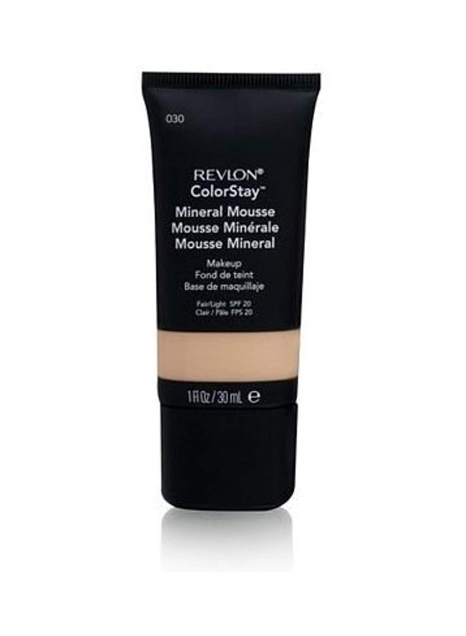 ريفلون موس كولورستاي بتركيبة معدنية 030 فاتح