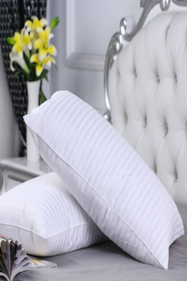 Soft Stripe Hotel Pillow 1.5 Kg Size 50 X 75 Cm P3 - Image 2