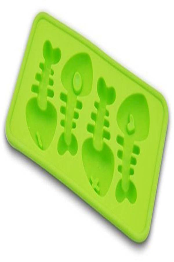 DIY Creative Summer Fish Bone Ice Cube Trays  - Image 3