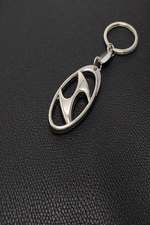 Generic - Hyundai Car Logo Shinning Key Chain - Image 1