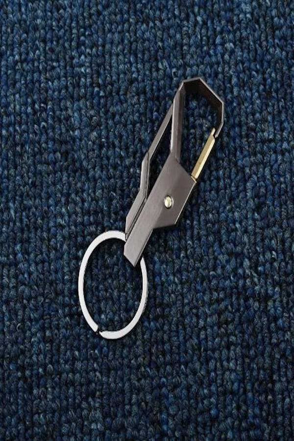 سلسلة لمفاتيح السيارة بتصميم رائع - Image 3