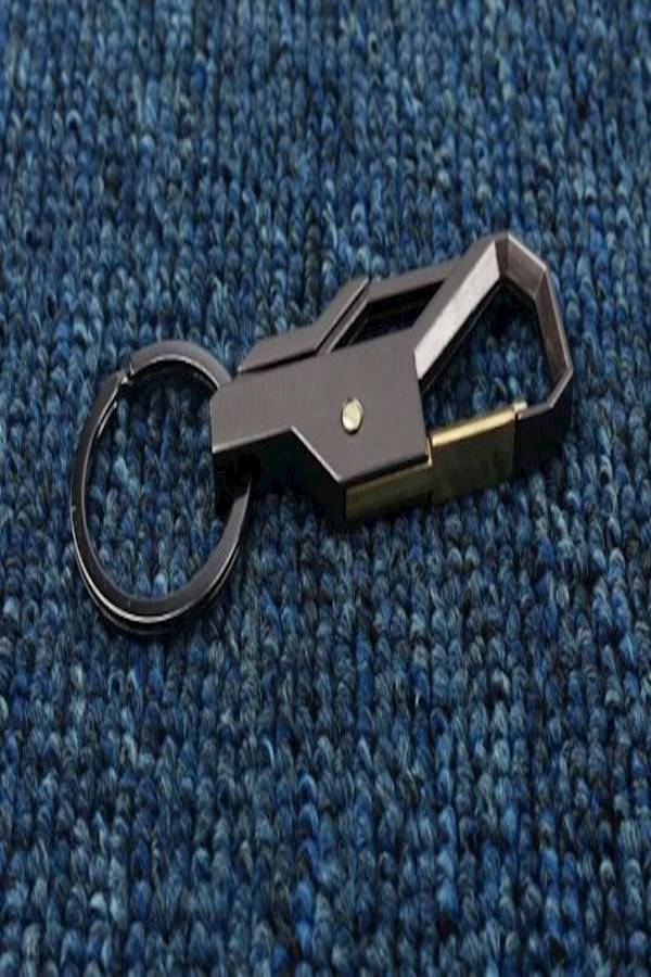 سلسلة لمفاتيح السيارة بتصميم رائع - Image 4