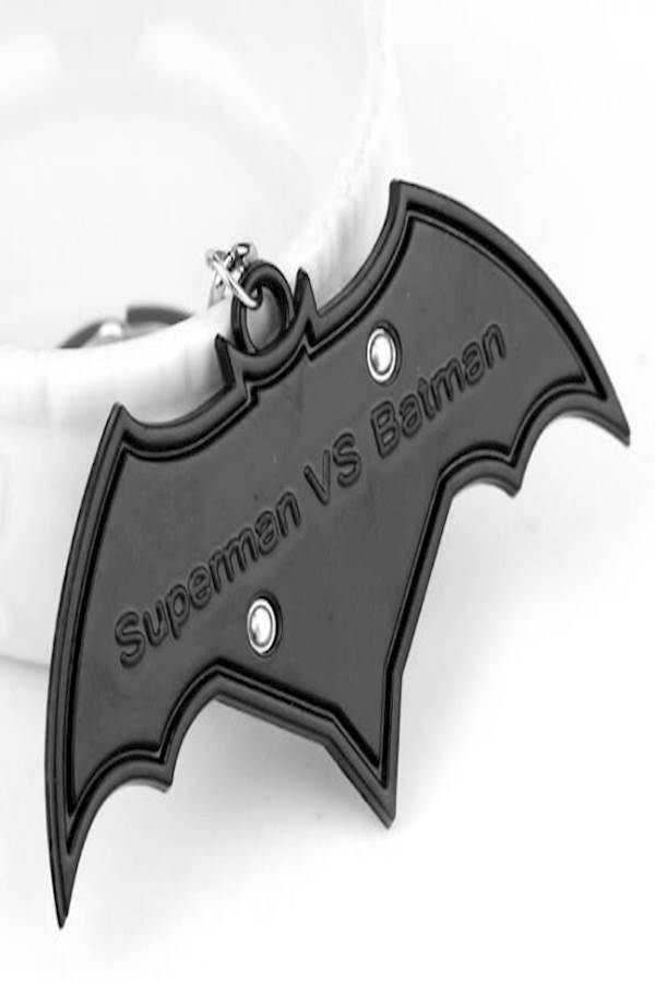 Generic - Superman Batman Bat Symbol Key Chain - Image 1