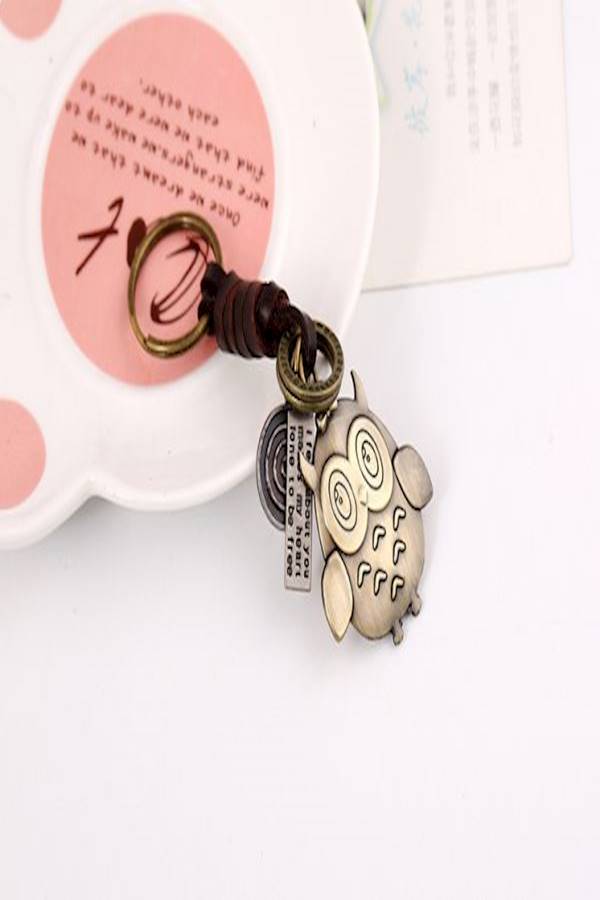 سلسلة مفاتيح على شكل بومة بتصميم ريترو مضفر من الجلد - Image 3