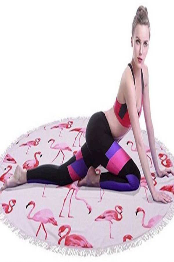 Round Shaped Flamingos Printed Beach Towel White/Pink/Red - Image 3