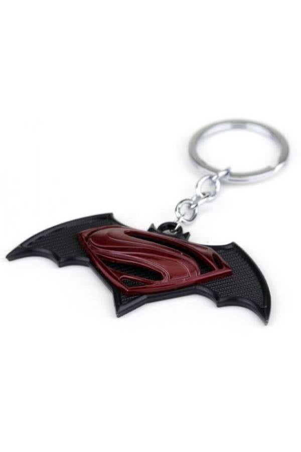 سلسلة مفاتيح مصنوعة من خليط الزنك المعدني على شكل رمز الخفاش لباتمان فوقه علامة سوبرمان - Image 3