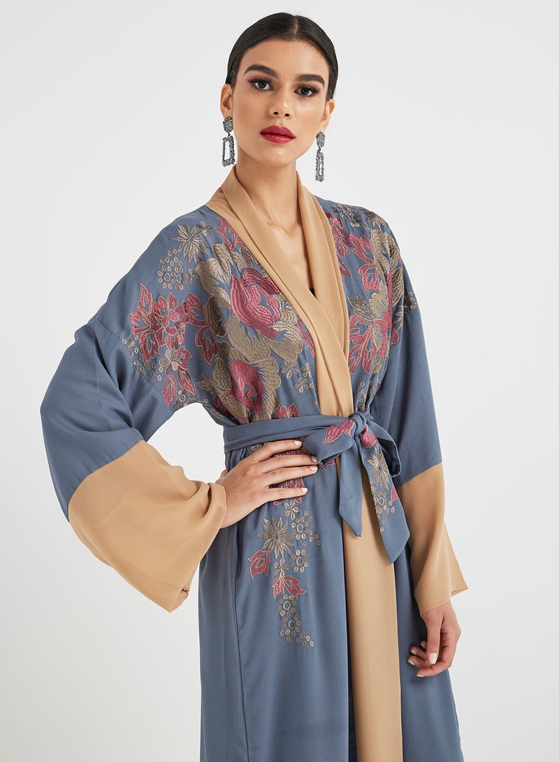 Hayat Embroidered Abaya Grey - Image 3