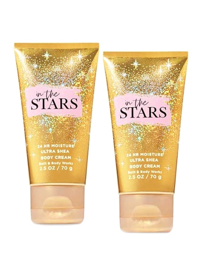 باث آند بودي وركس عبوتين كريم الجسم إن ذا ستارز عبوة بحجم السفر من باث آند بودي وركس 2.5 أونصة.