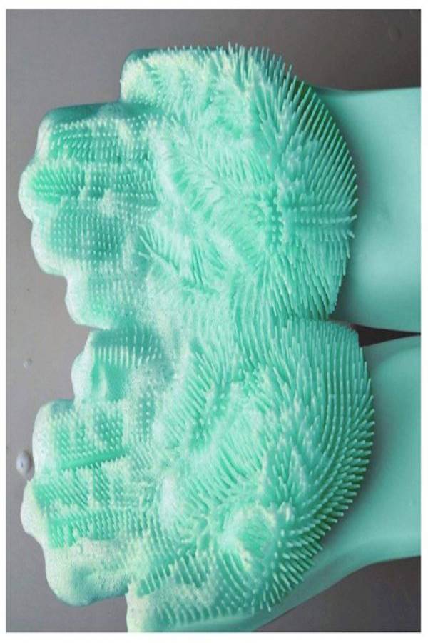 Wingenes - Heat Resistant Silicone Gloves Green - Image 1