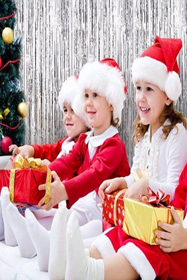 4-Piece Foil Fringe Curtain Set - Image 3