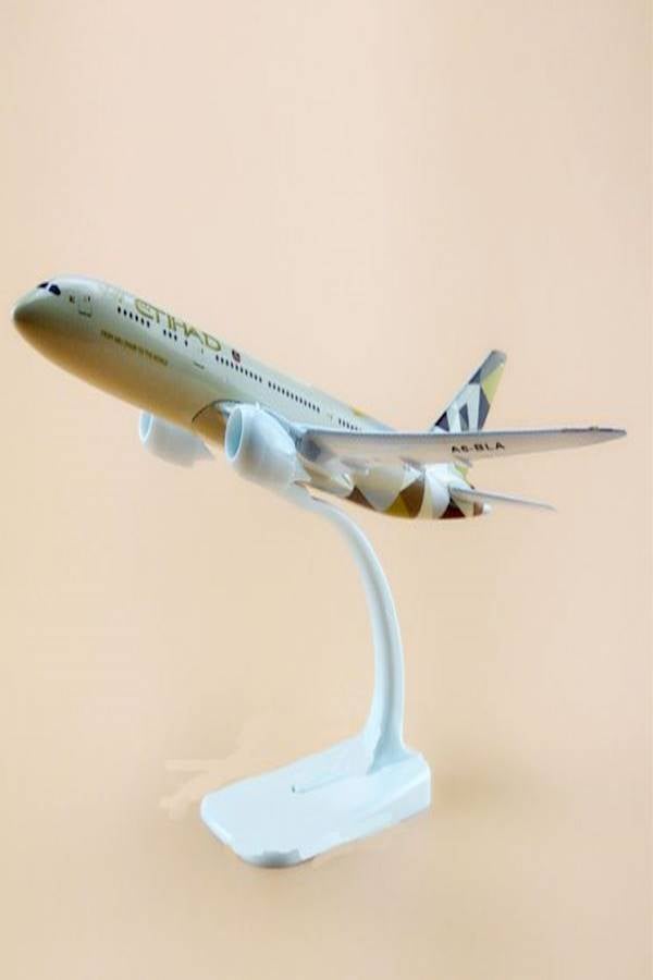 Artemis Aviation Etihad Airplane Statue B787 20centimeter  - Image 2