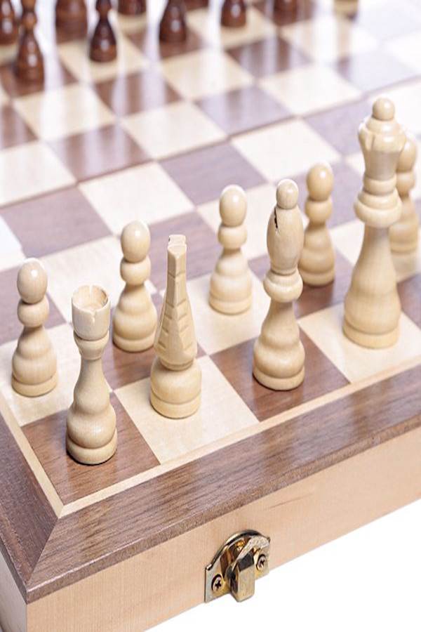 TA SPORT Chess Board Set With Carrying Case 9010048 - Image 3