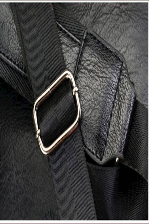 حقيبة ظهر للرجال مصنوعة من الجلد ومزودة بحزامين كتف أسود - Image 4