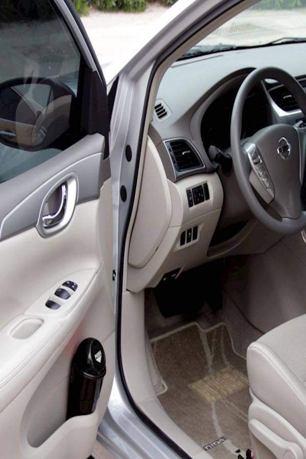 Mini Vehicle Garbage Bin - Image 3