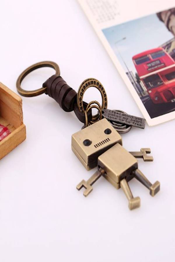 سلسلة مفاتيح بتصميم كلاسيكي جلدي بنمط منسوج مستوحى من موسيقى البانك - Image 4