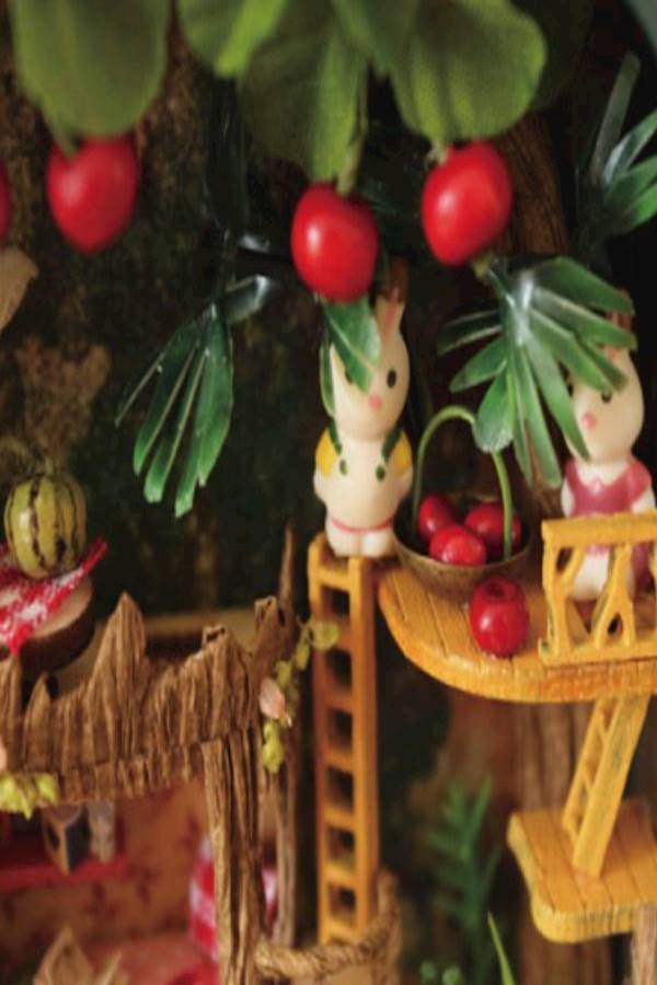 Wooden Cabin Toy - Image 5