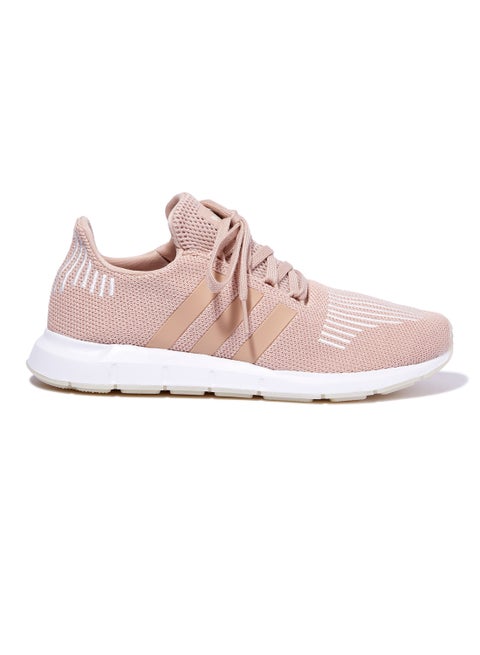 Swift Run Shoes Pink