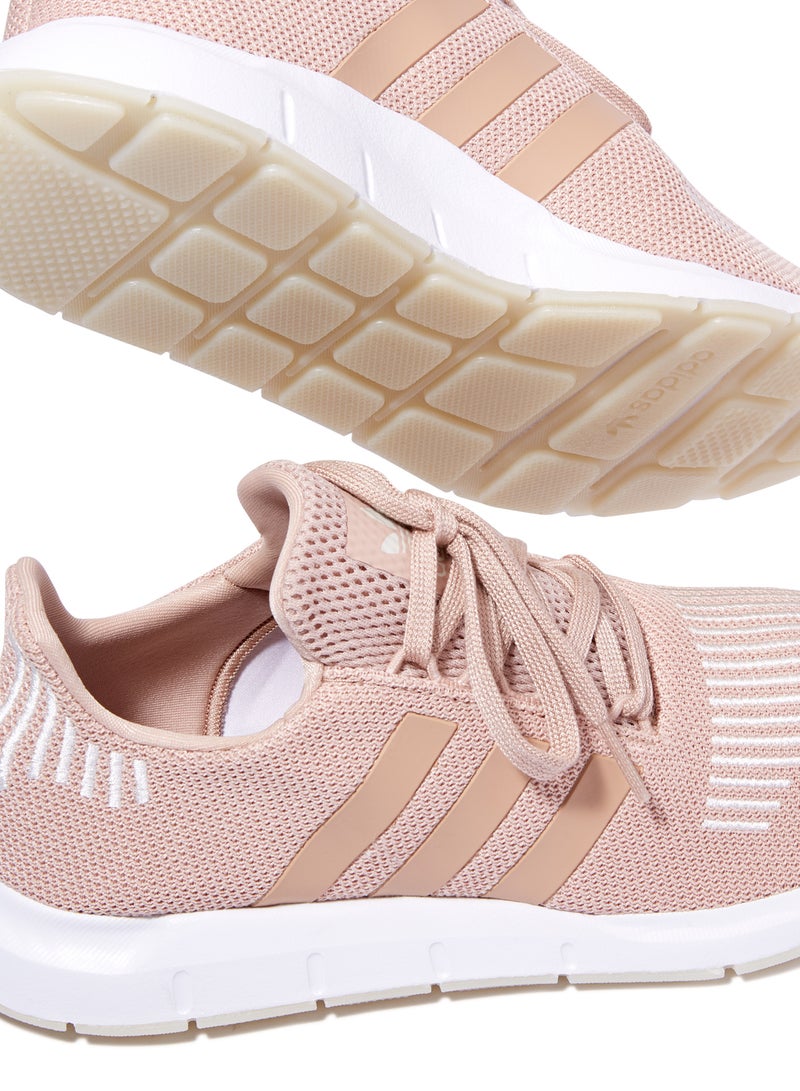 Swift Run Shoes Pink