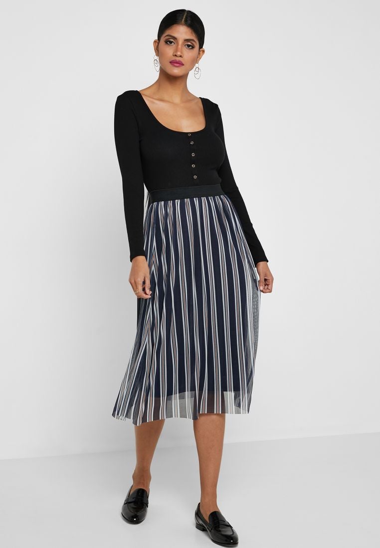 Reserved Striped Overlay Skirt Multicolour  - Image 1