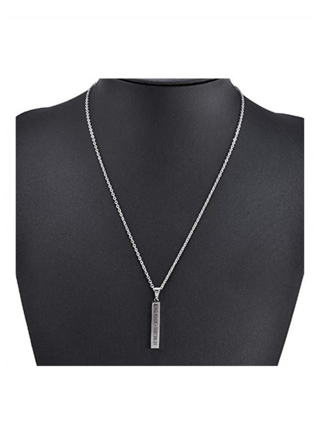 أو بي آي قلادة بدلاية من التيتانيوم على شكل متوازي مستطيلات مطبوع عليها اسم من أسماء فرقة "Members" وتاريخ - Image 2