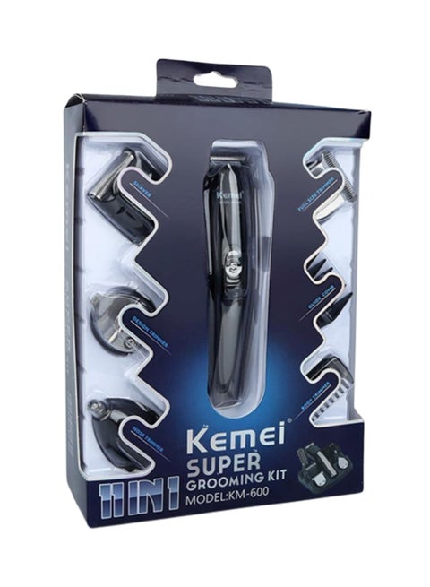 أداة تقليم وقص أسود