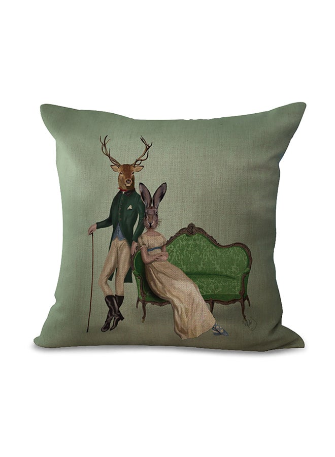 وسادة ديكور مزينة بطبعات متعدد الألوان