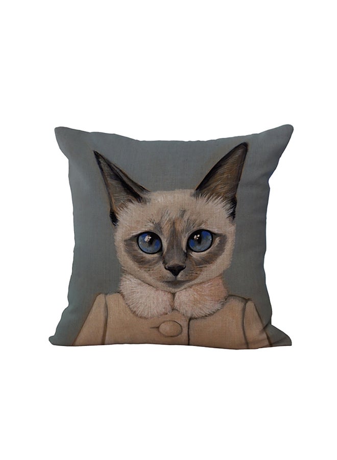 وسادة ديكور مزينة بطبعة قط بمظهر متأنق متعدد الألوان