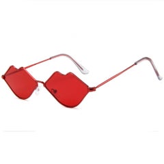 GuangDu Metal Lips Shape Trend Ocean Film Sunglasses  - Image 1