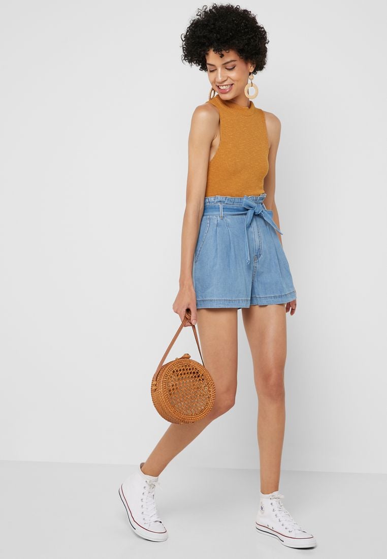 FOREVER 21 Ribbed Mock Neck Crop Top Yellow - Image 4