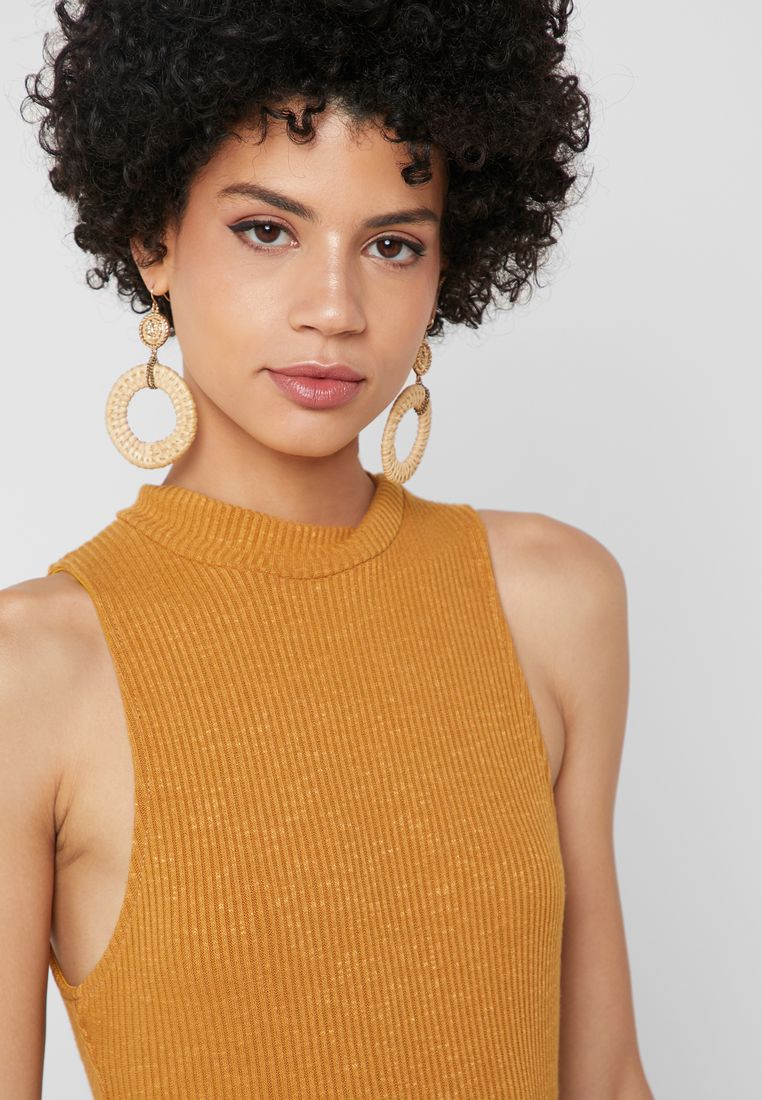 FOREVER 21 Ribbed Mock Neck Crop Top Yellow - Image 2