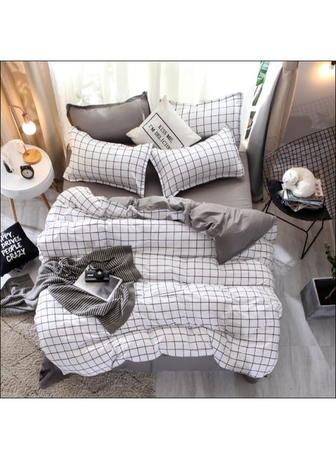 4-Piece Gorgeous Floral Design Duvet Cover Set Cotton White/Black