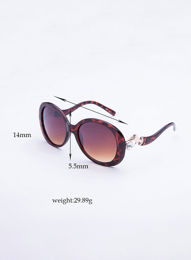 Sharpdo Women's UV Protection Butterfly Sunglasses - Image 4