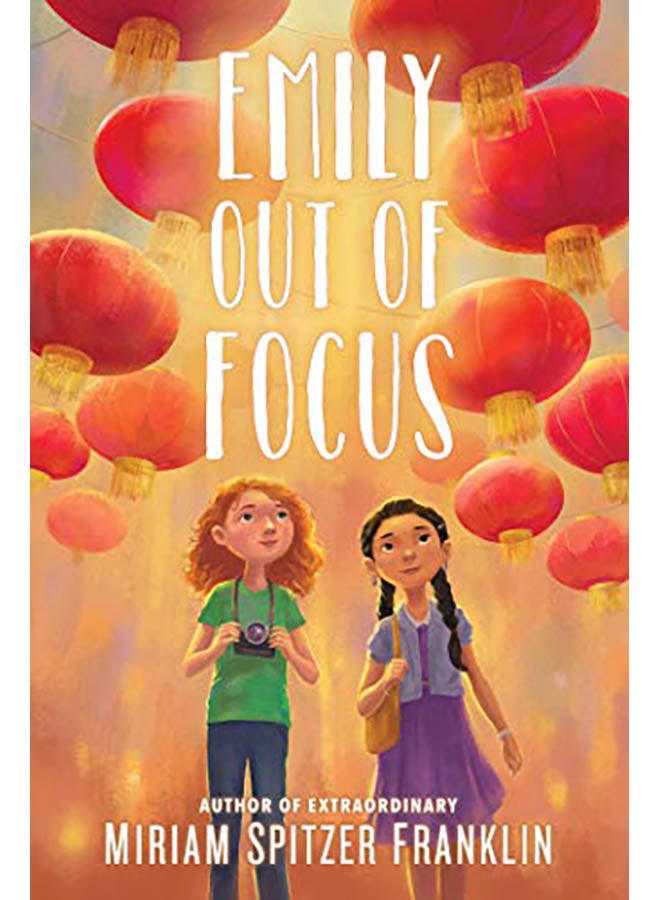 Emily Out of Focus Hardcover English by Miriam Spitzer Franklin - 2019 - v1557982146/N25558922A_1