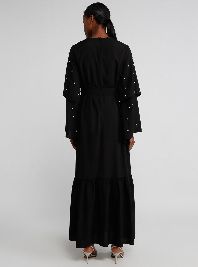 تافين من مودانيسا فستان طويل مزين بحزام أسود - Image 2