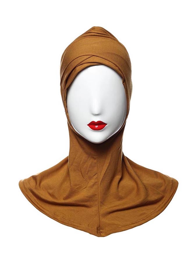 حجاب لتغطية الرأس بني