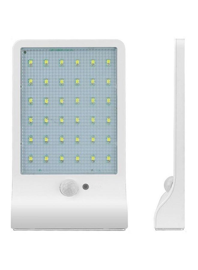 بيوينتي مصباح LED ضد الماء يعمل بالطاقة الشمسية ومزود بجهاز استشعار حركة أبيض 1x5سم - Image 1