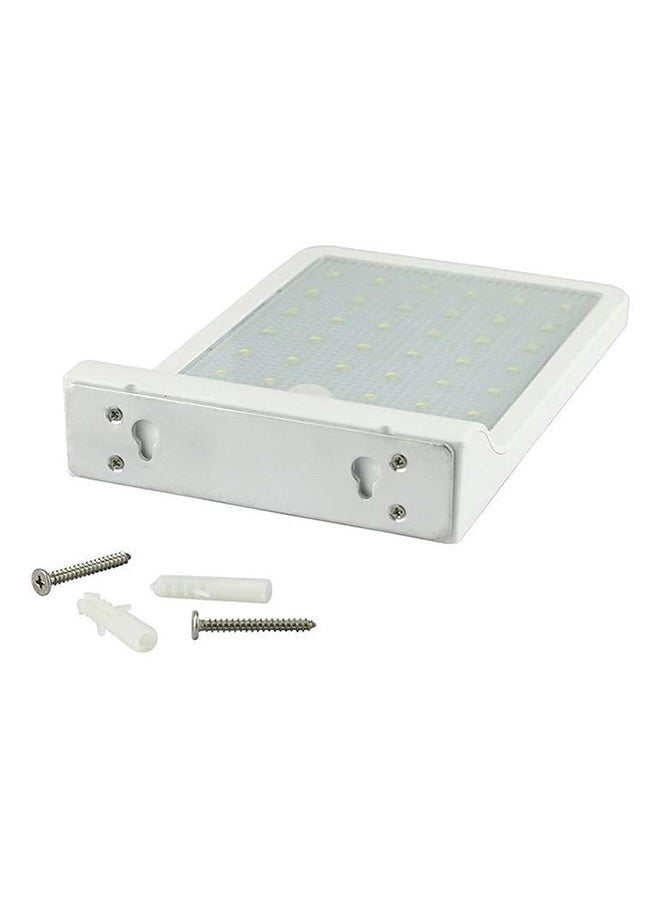 بيوينتي مصباح LED ضد الماء يعمل بالطاقة الشمسية ومزود بجهاز استشعار حركة أبيض 1x5سم - Image 3