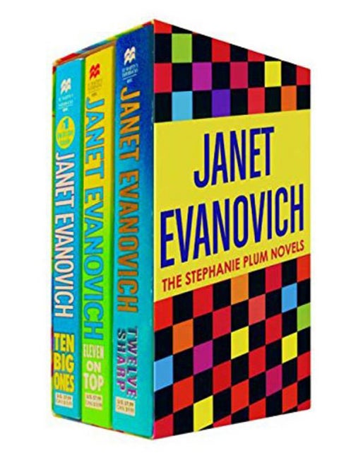 Janet Evanovich Boxed Set 4 (10, 11, 12) Paperback English by Janet Evanovich - 19-Jun-07