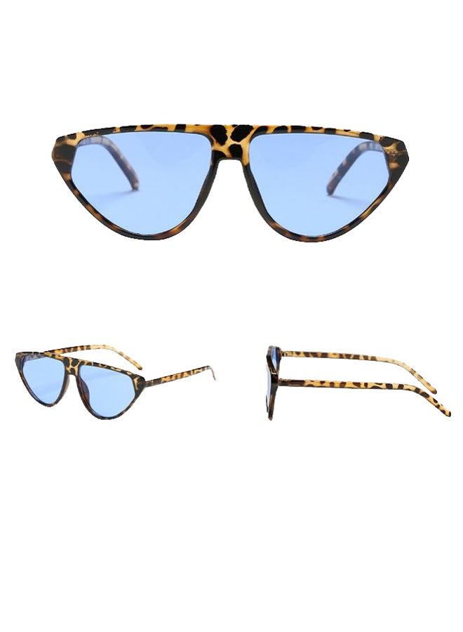 Triangle Frame Sunglasses - Image 2