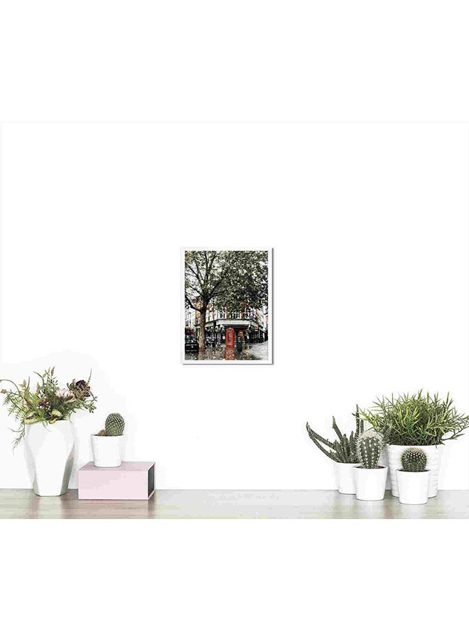 لوحة فنية لديكور الحائط لكابينة تليفون بلون برتقالي بجانب شجرة متعدد الألوان 32x22x2سم - Image 4