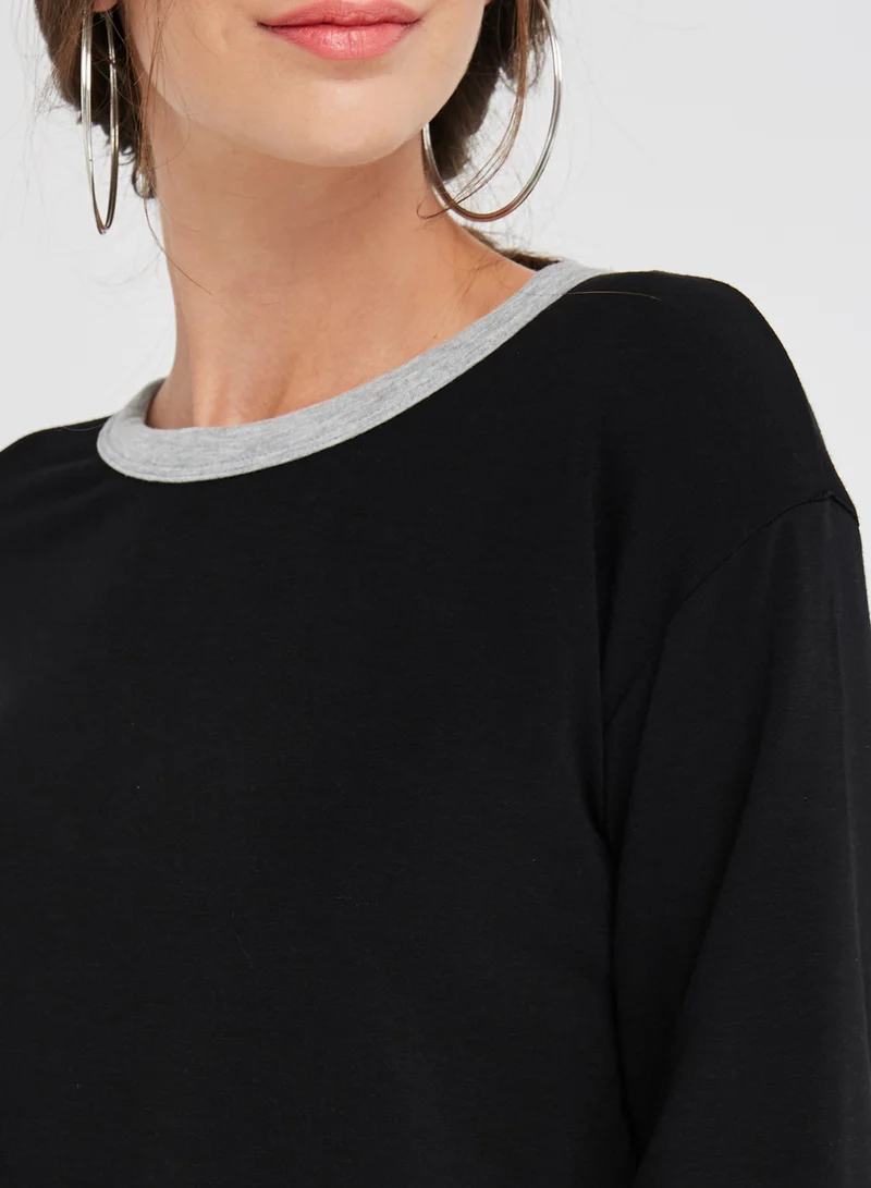 FOREVER 21 Round Neck Solid T-Shirt Black
