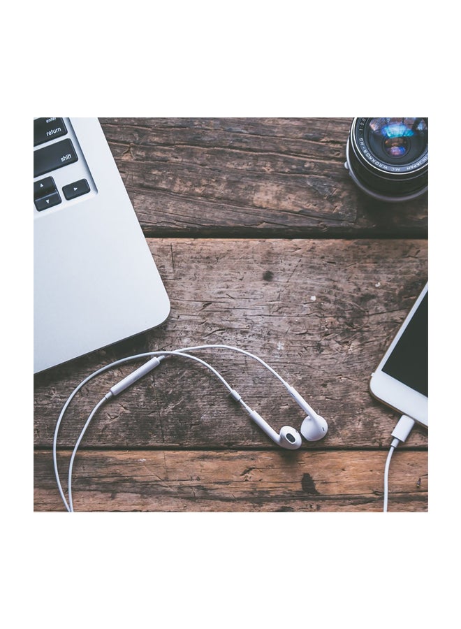 Generic - Earphones For iPhone 7/7p/8/X White - Image 1