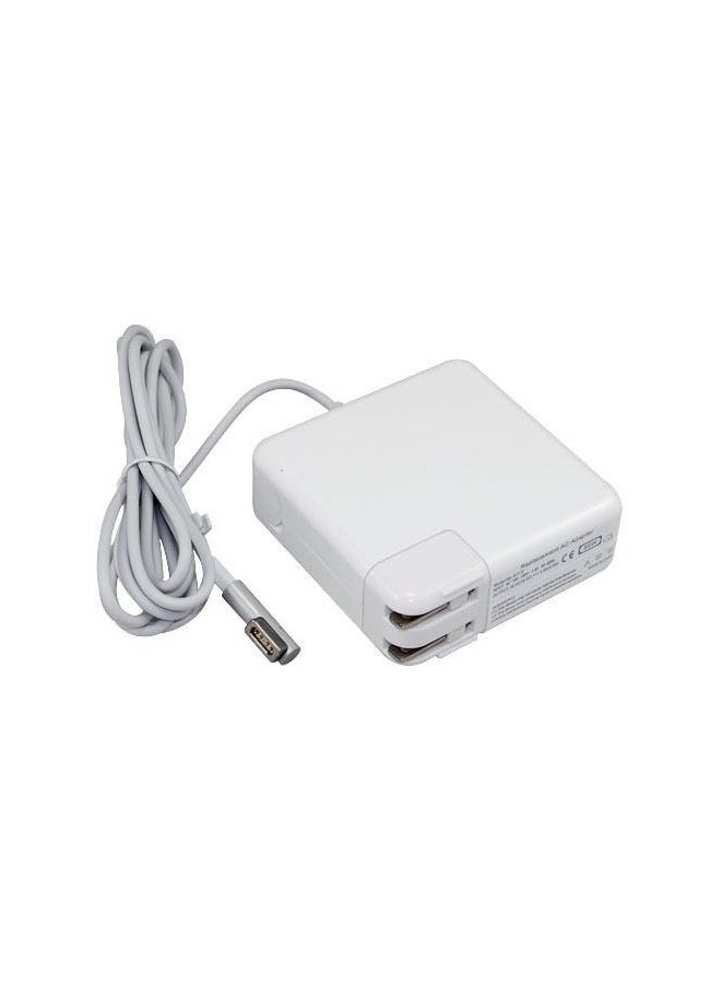 Generic - Replacement AC Adapter For Apple MacBook 17-Inch White/Black - Image 1