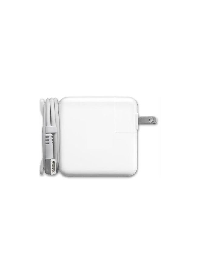 Generic - Replacement AC Adapter For Apple MacBook 17-Inch White/Black - Image 1
