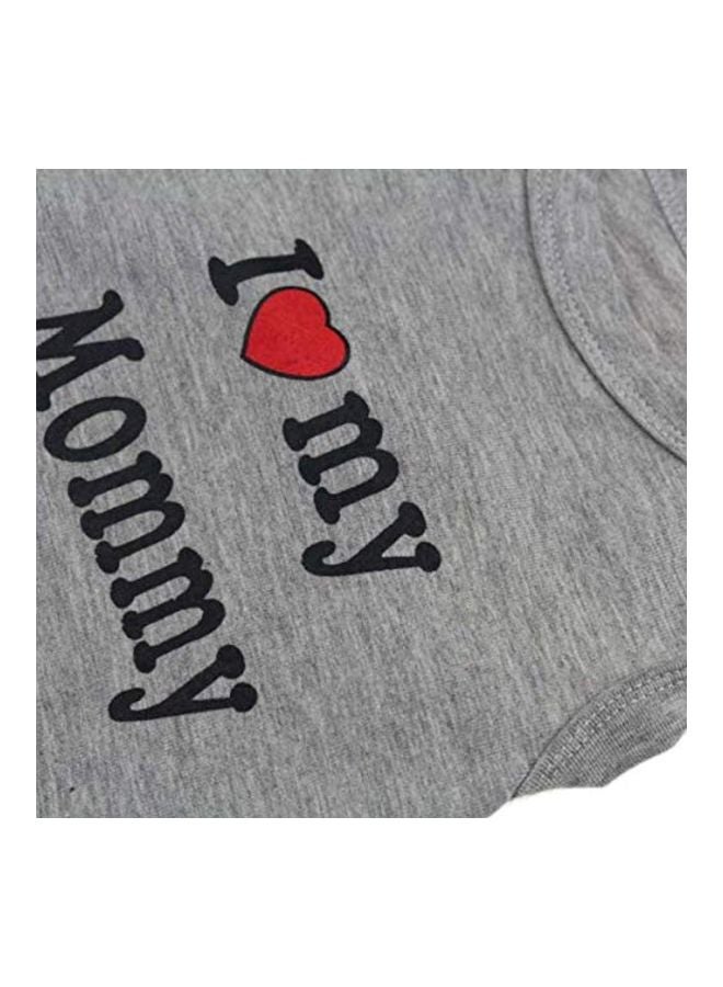 فيست مطبوع عليه عبارة "I Love My Mommy" رمادي/ أسود/ أحمر S - Image 2