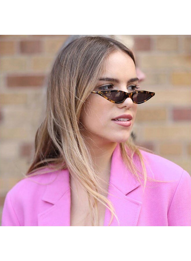 Fashion Retro Style Drop-Water Shape Sunglasses - Image 2