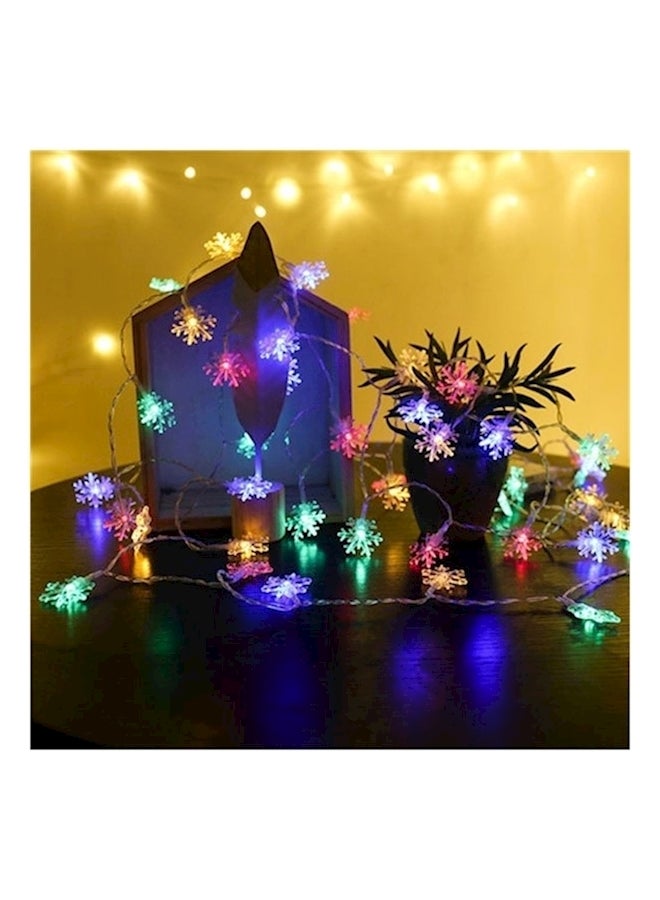شريط إضاءة مكون من 40 مصباح LED على شكل ندفات الثلج ويعمل بالبطارية متعدد الألوان 6متر - Image 2